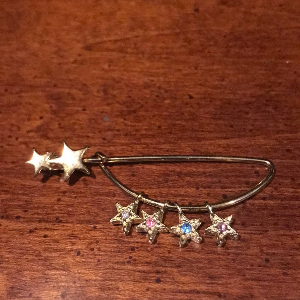 Goldtone Shooting Stars Pin 🌠